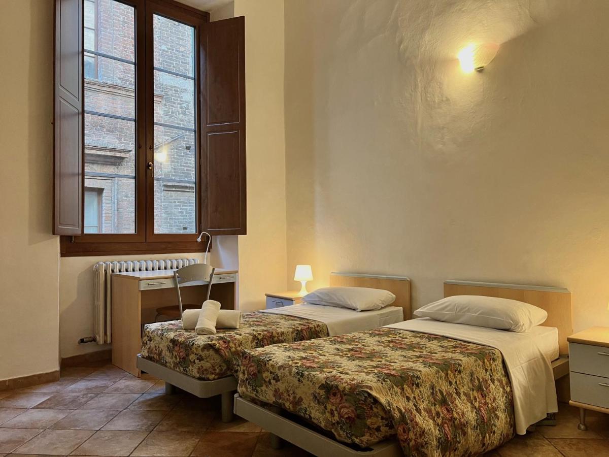 Hostelciompi Siena Bagian luar foto
