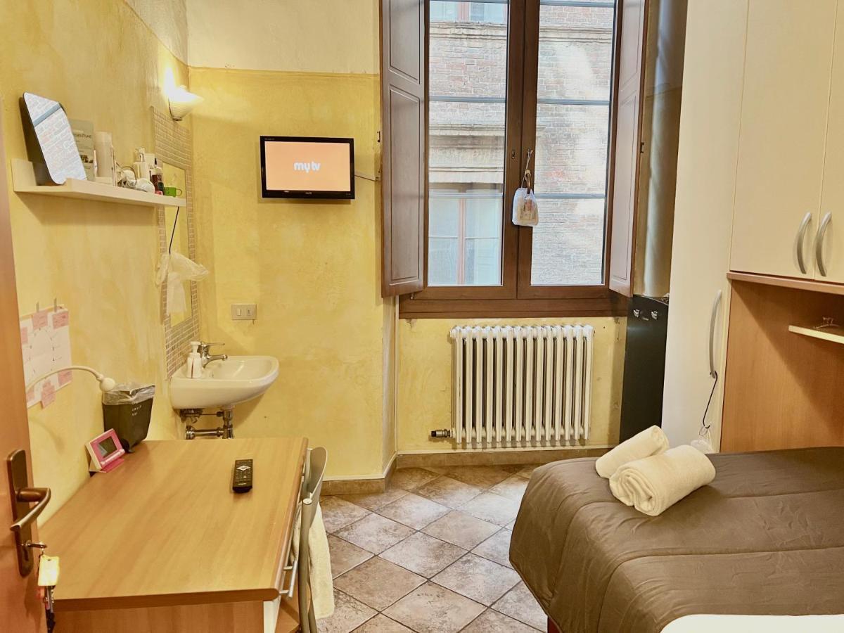 Hostelciompi Siena Bagian luar foto