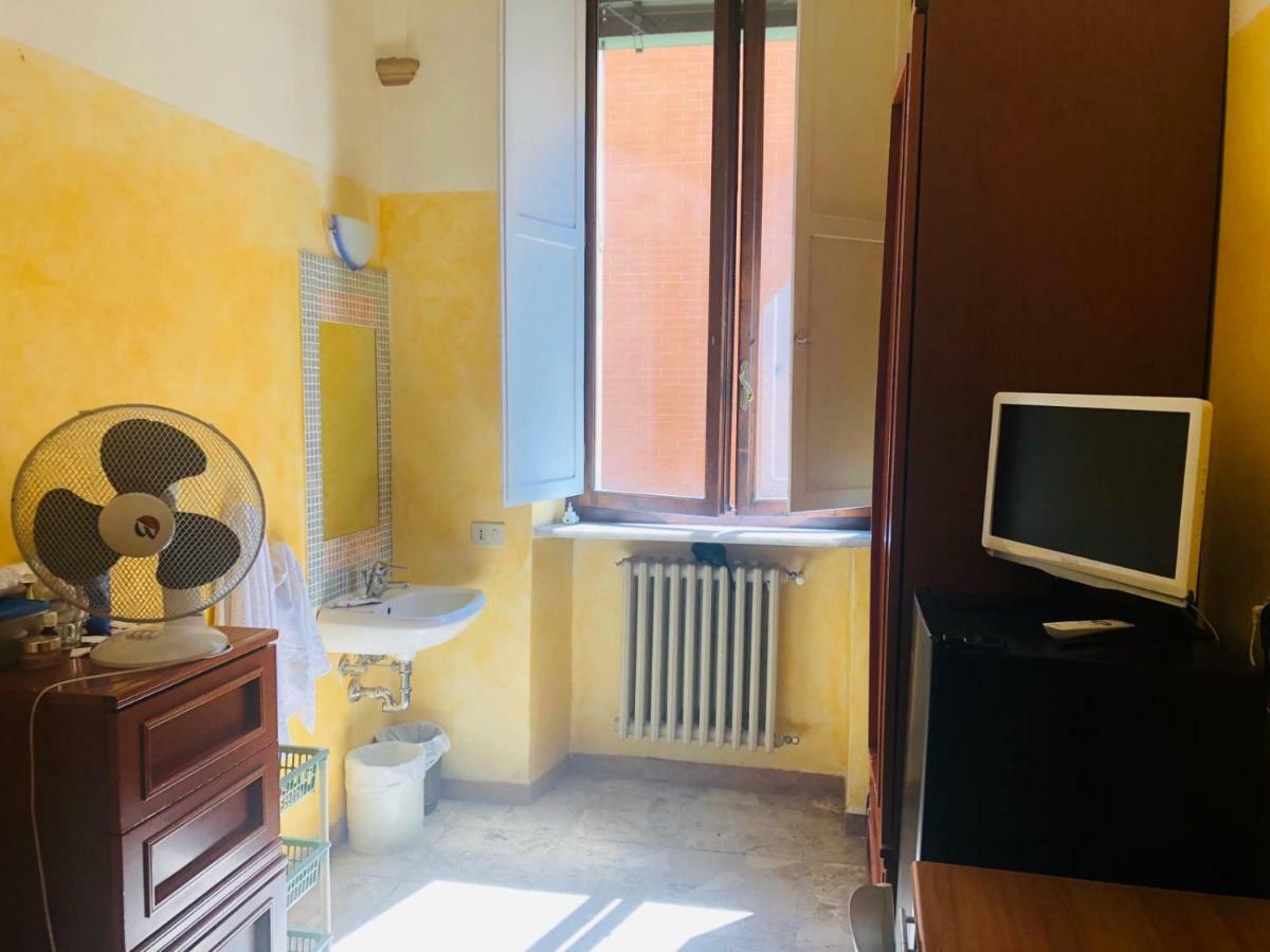 Hostelciompi Siena Bagian luar foto